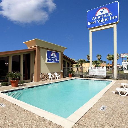 Americas Best Value Inn Angleton Kemudahan gambar
