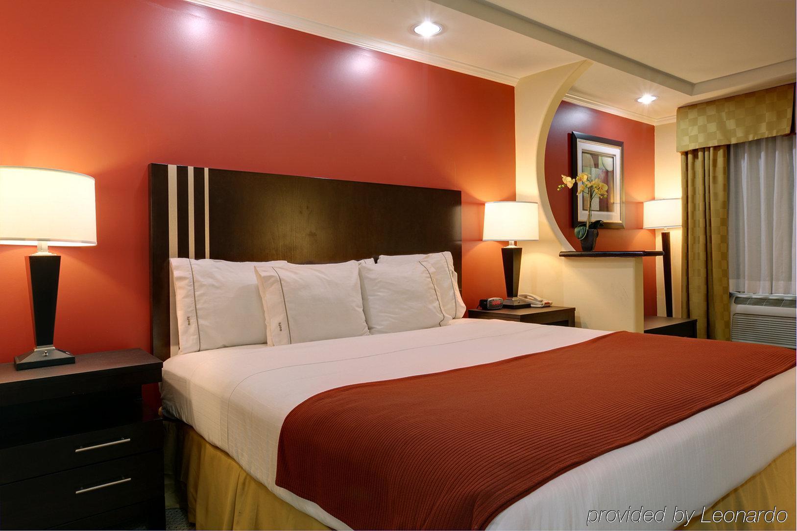 Americas Best Value Inn Angleton Bilik gambar